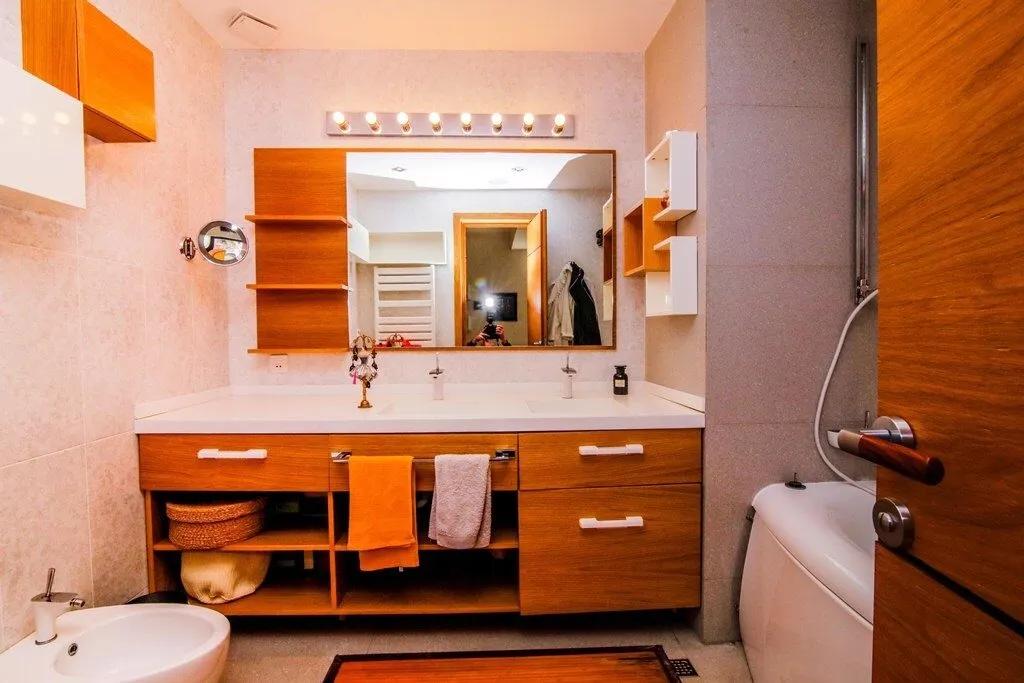 იყიდება ახალი აშენებული ბინა