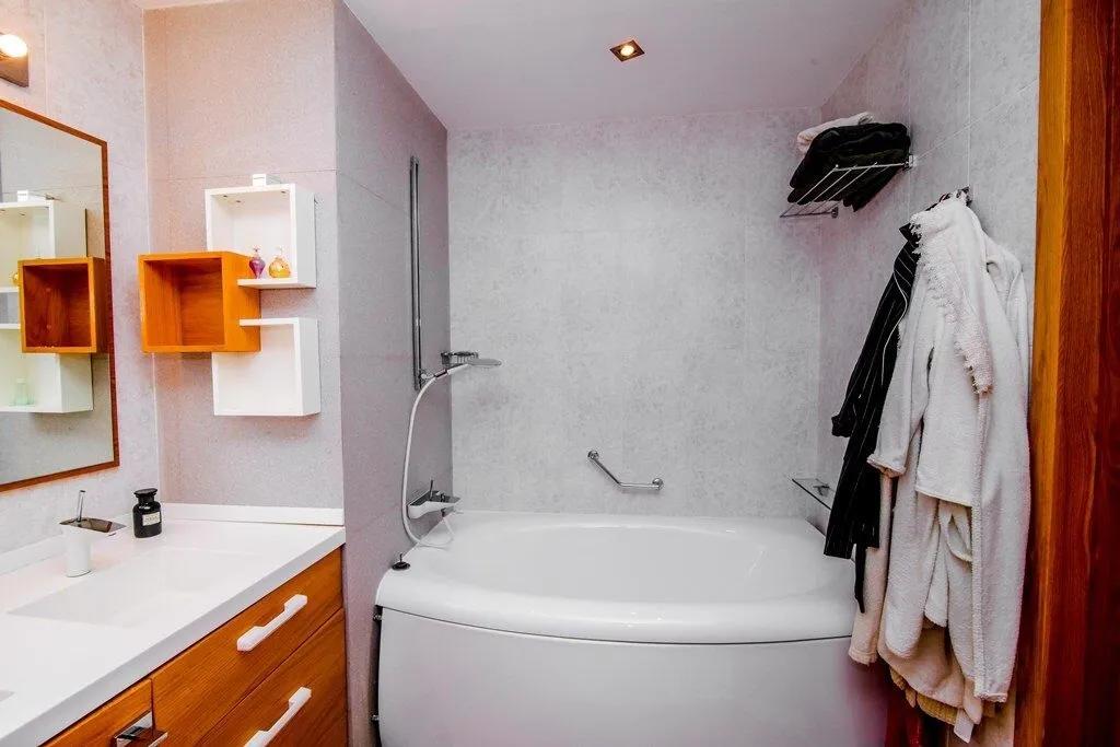 იყიდება ახალი აშენებული ბინა